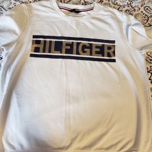 TOMMY HILFIGER sweatshirts